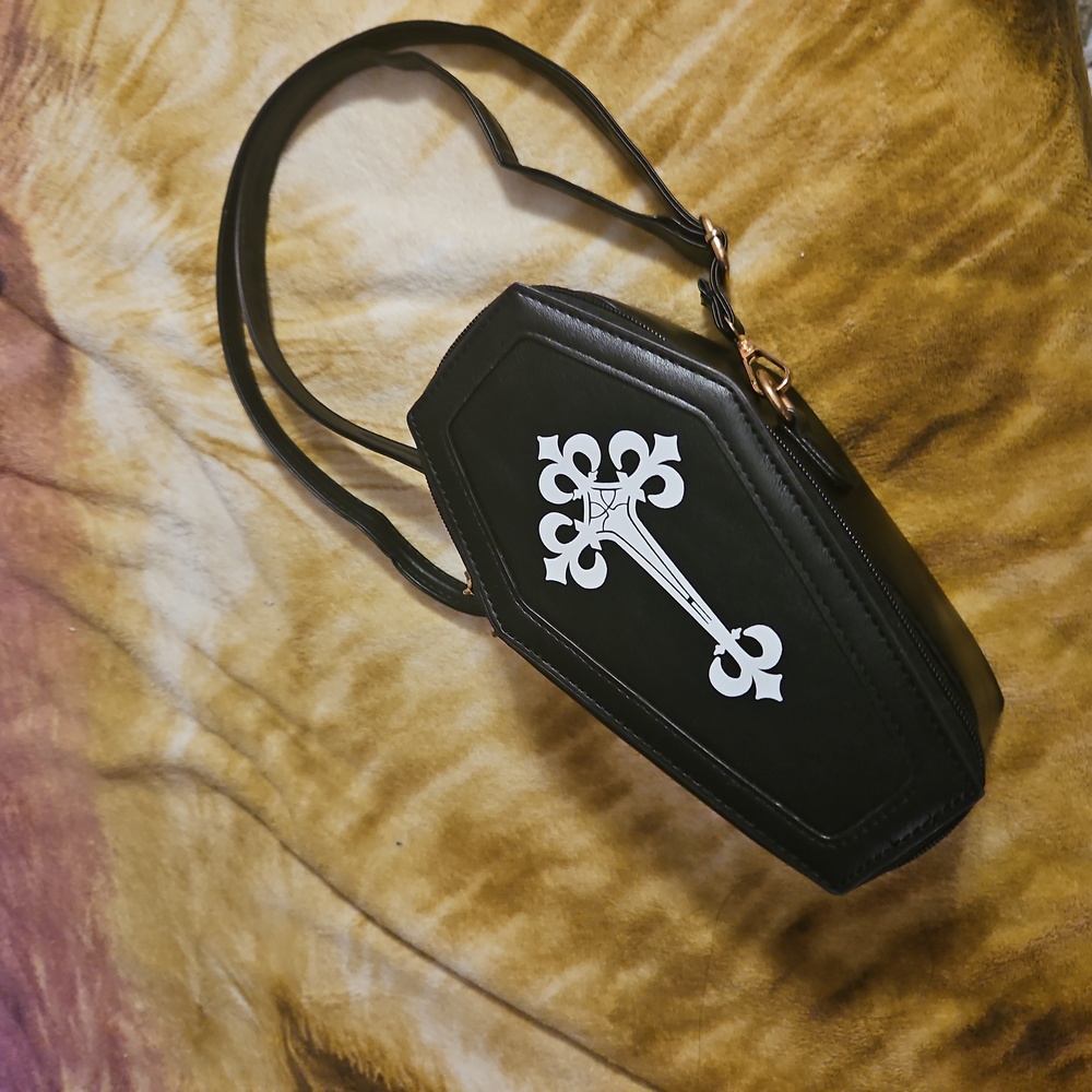 Coffin shape purse